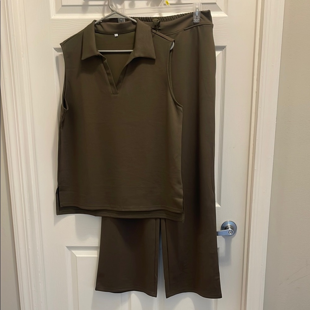 Sleeveless Olive Green Sweatsuit